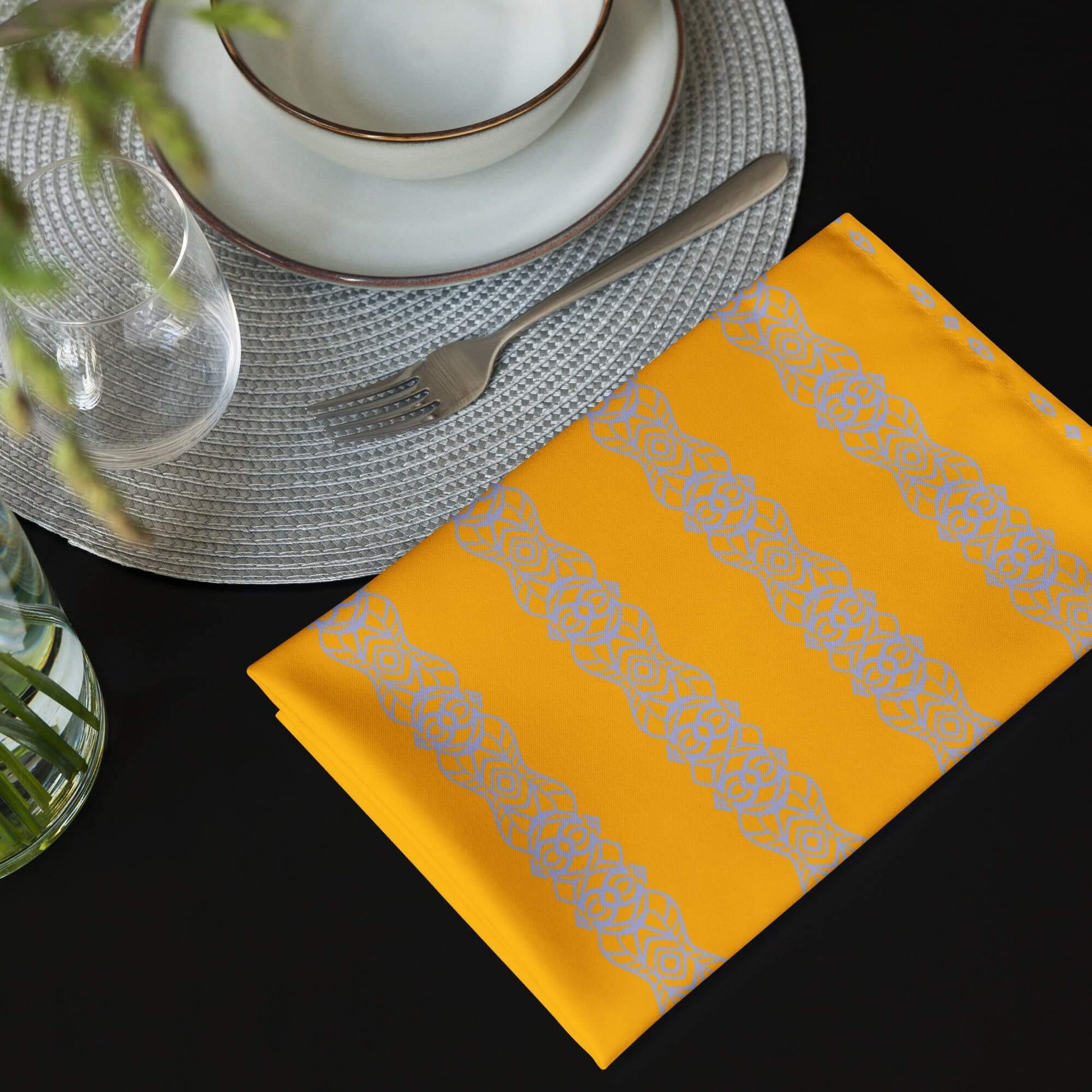 cloth-napkins-yellow