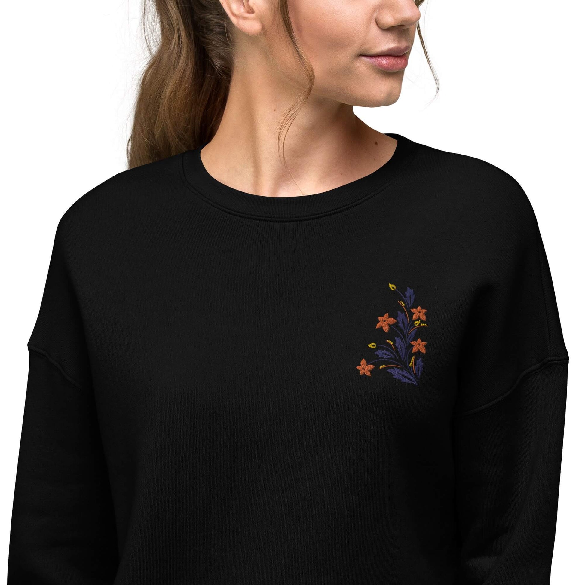 embroidered-sweatshirt