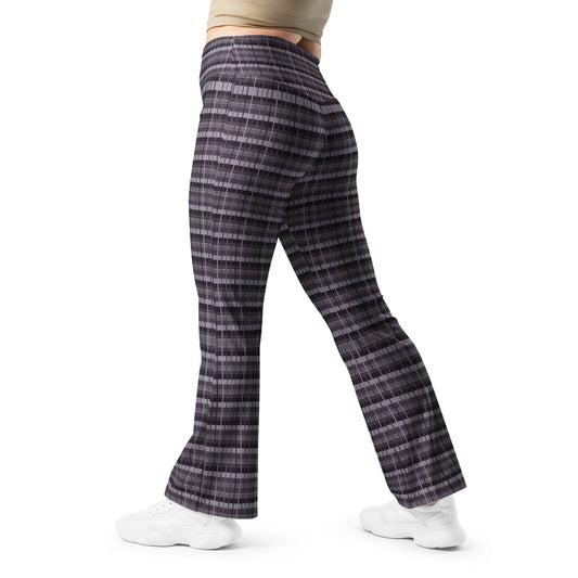 women's black flare leggings